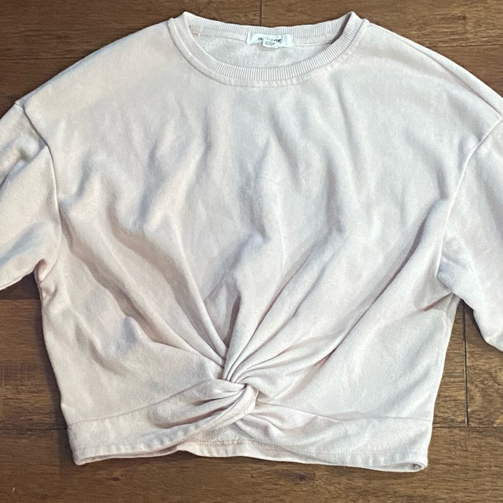 Garage size xs sweater